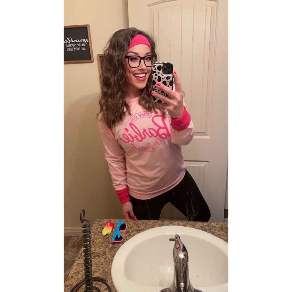 **NWT XXL** Barbie Sweatshirt